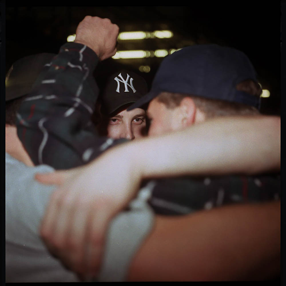 WP_Yankee hug3-127